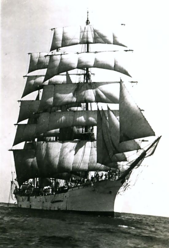 Galatea, Buque Escuela de la Armada Española. 1922-1982 Scan8_0008